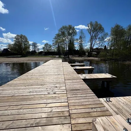 Nad Jeziorem Mazury *